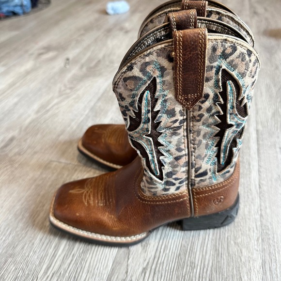 Kids Ariat Cowboy Western Boots Brown Leather Leopard Print Square Toe 12 - Picture 1 of 9